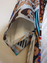 Load image into Gallery viewer, AARLI x MIMMIM Split Kimono
